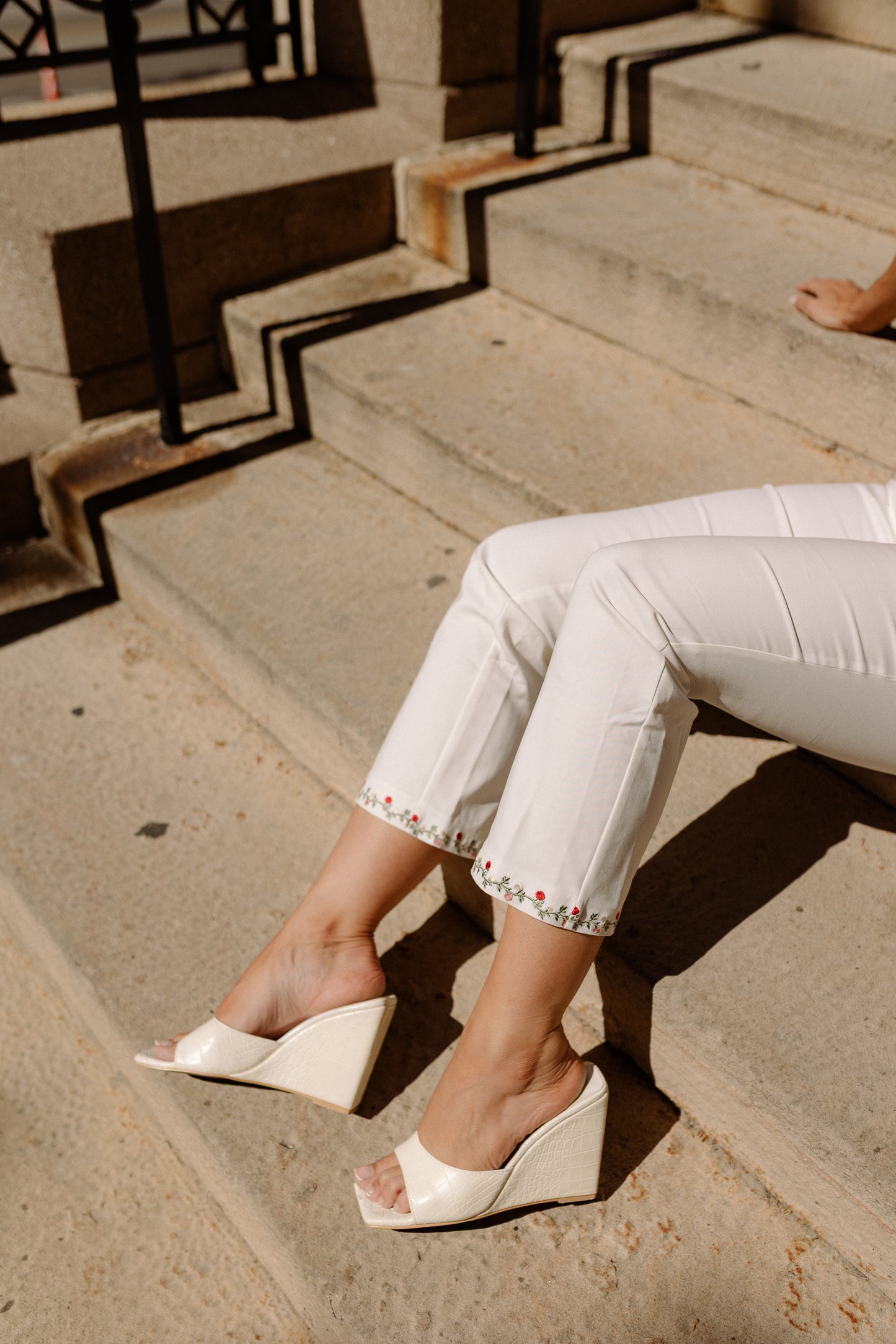 Helena Embroidered Crop Pant